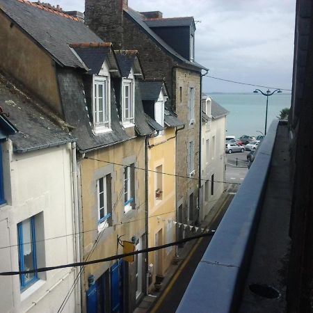 Appartement Rue Georges V - Port De La Houle ก็องแกล ภายนอก รูปภาพ