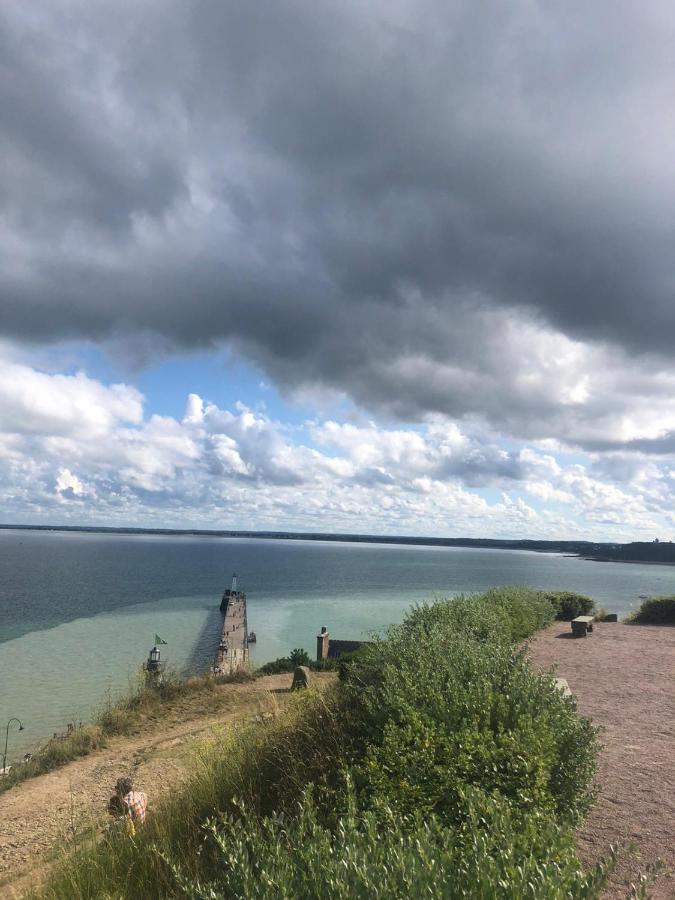Appartement Rue Georges V - Port De La Houle ก็องแกล ภายนอก รูปภาพ